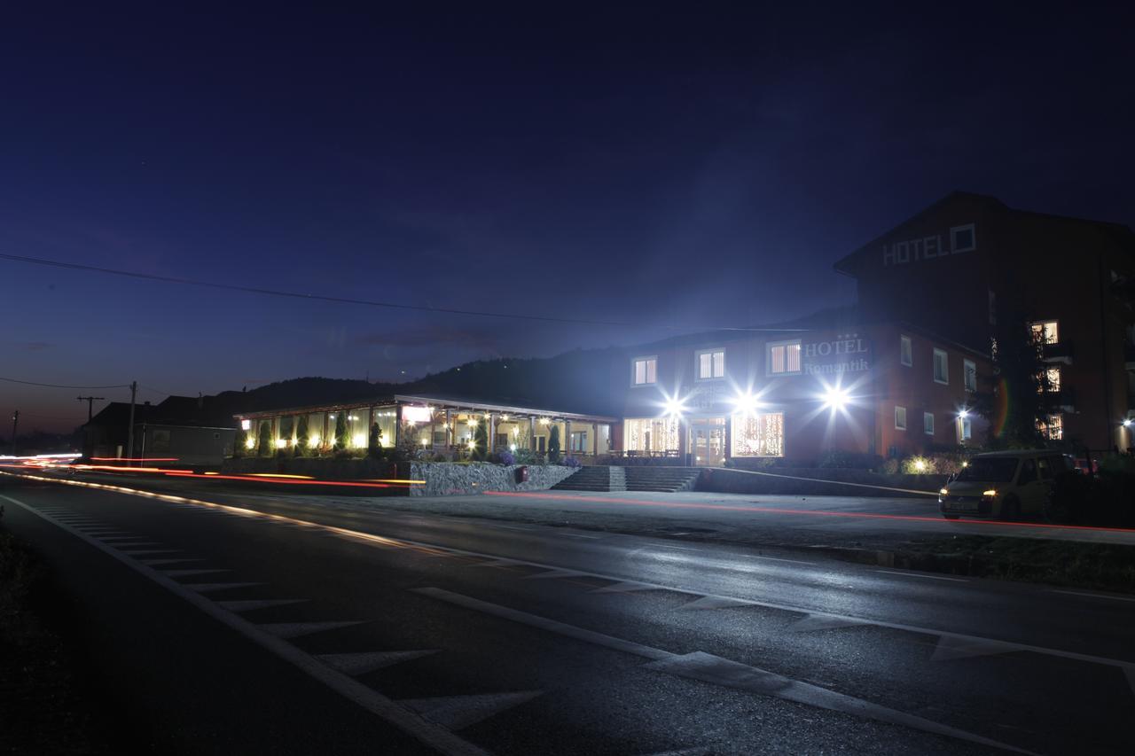 Hotel Romantik Balauseri Luaran gambar