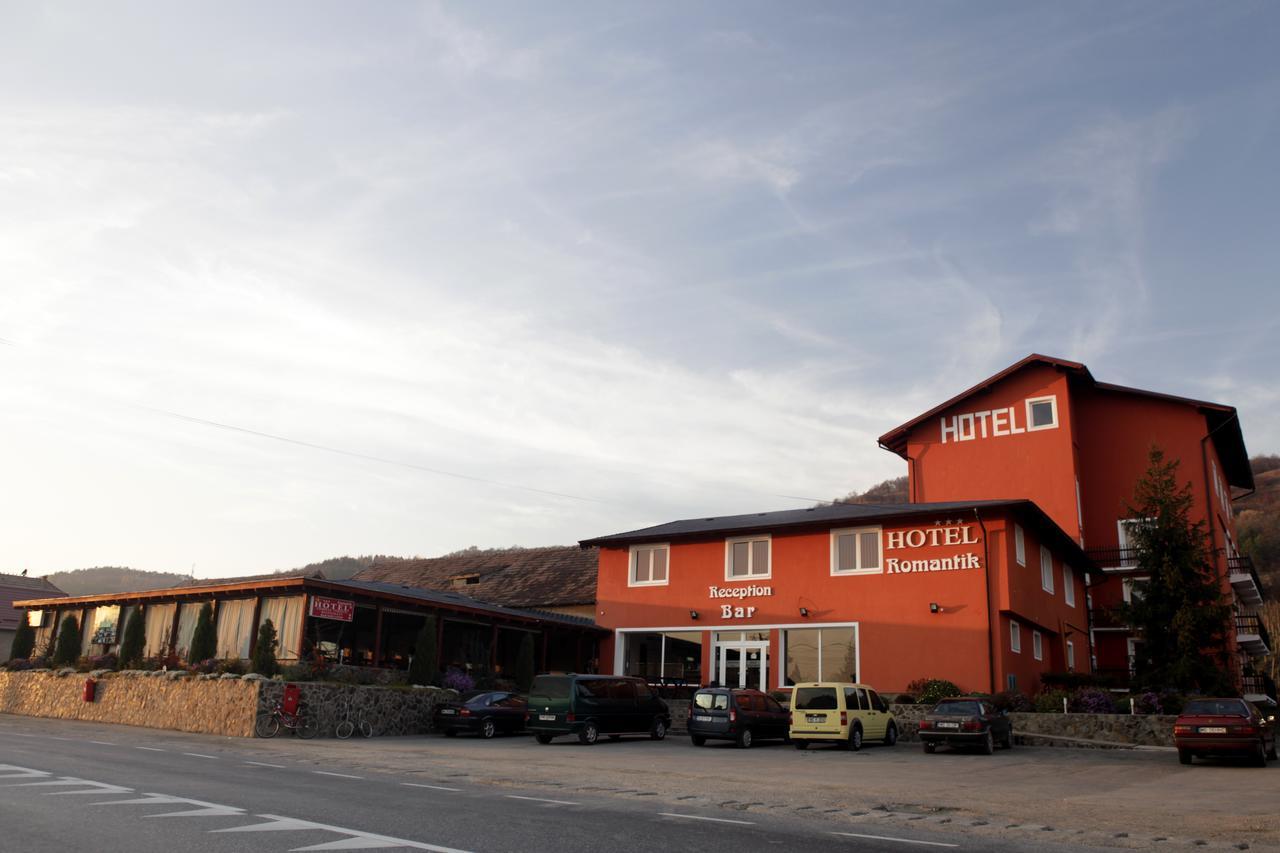 Hotel Romantik Balauseri Luaran gambar