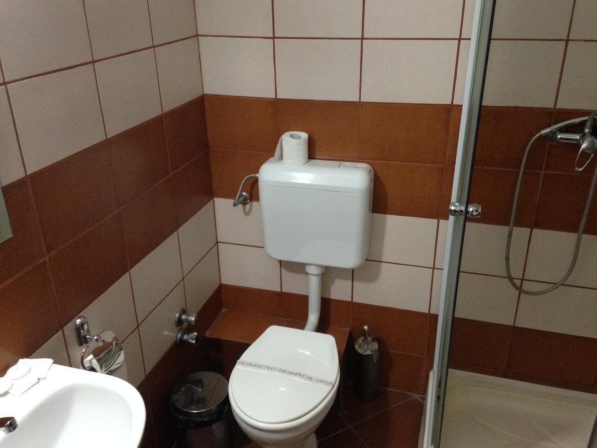 Hotel Romantik Balauseri Luaran gambar