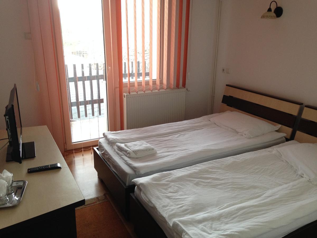 Hotel Romantik Balauseri Luaran gambar