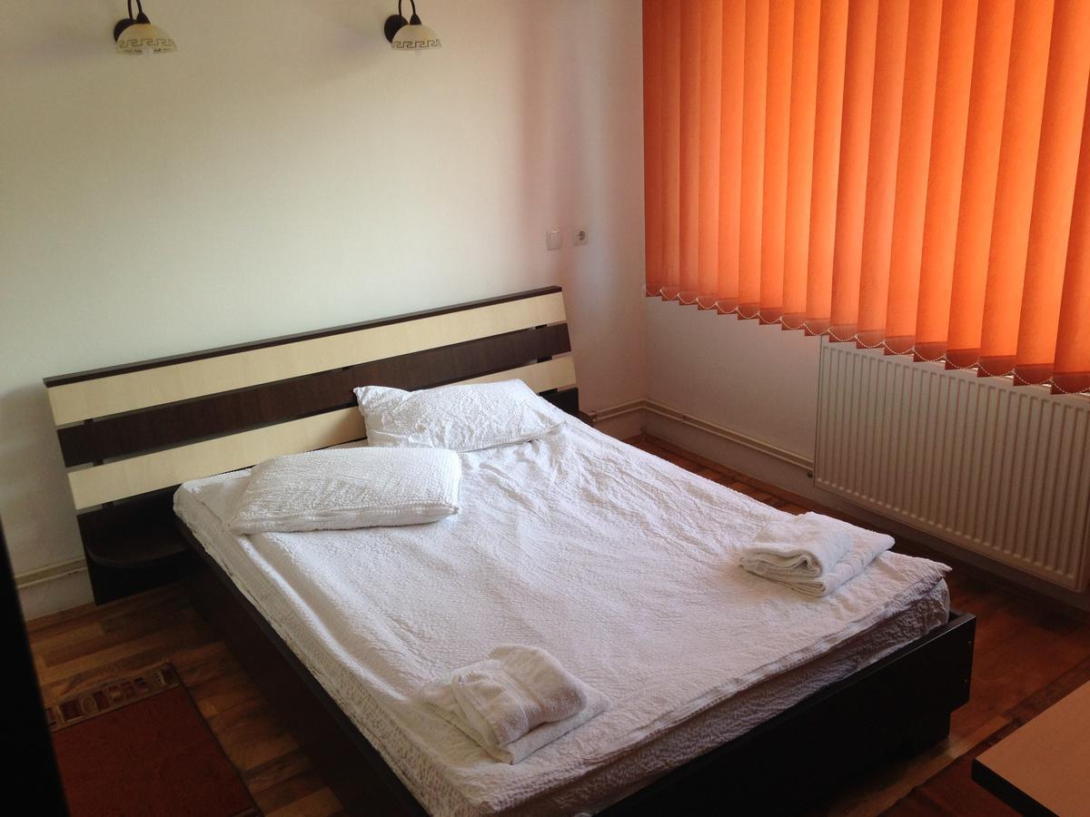 Hotel Romantik Balauseri Luaran gambar